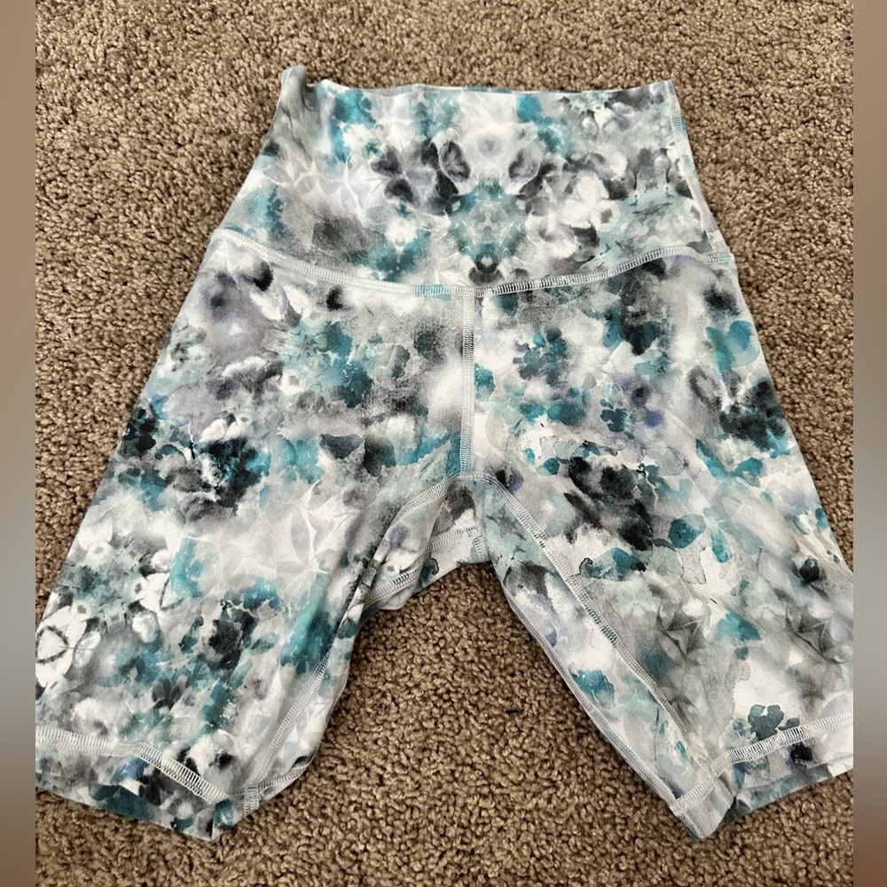 Lulu Lemon Biker shorts